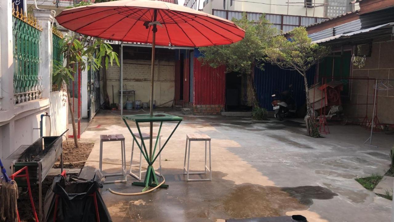Vernice Backpacker Hostel Vientiane Extérieur photo