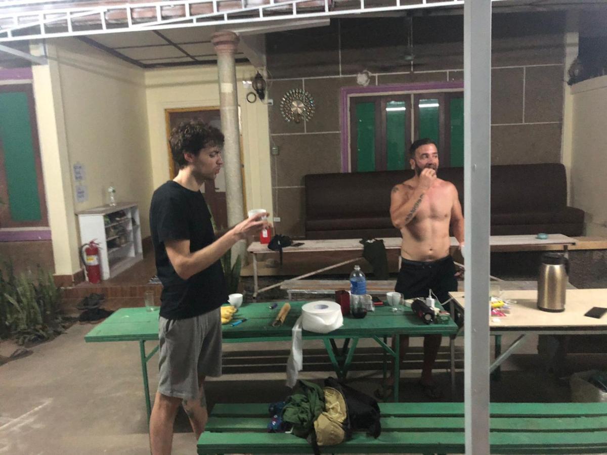 Vernice Backpacker Hostel Vientiane Extérieur photo
