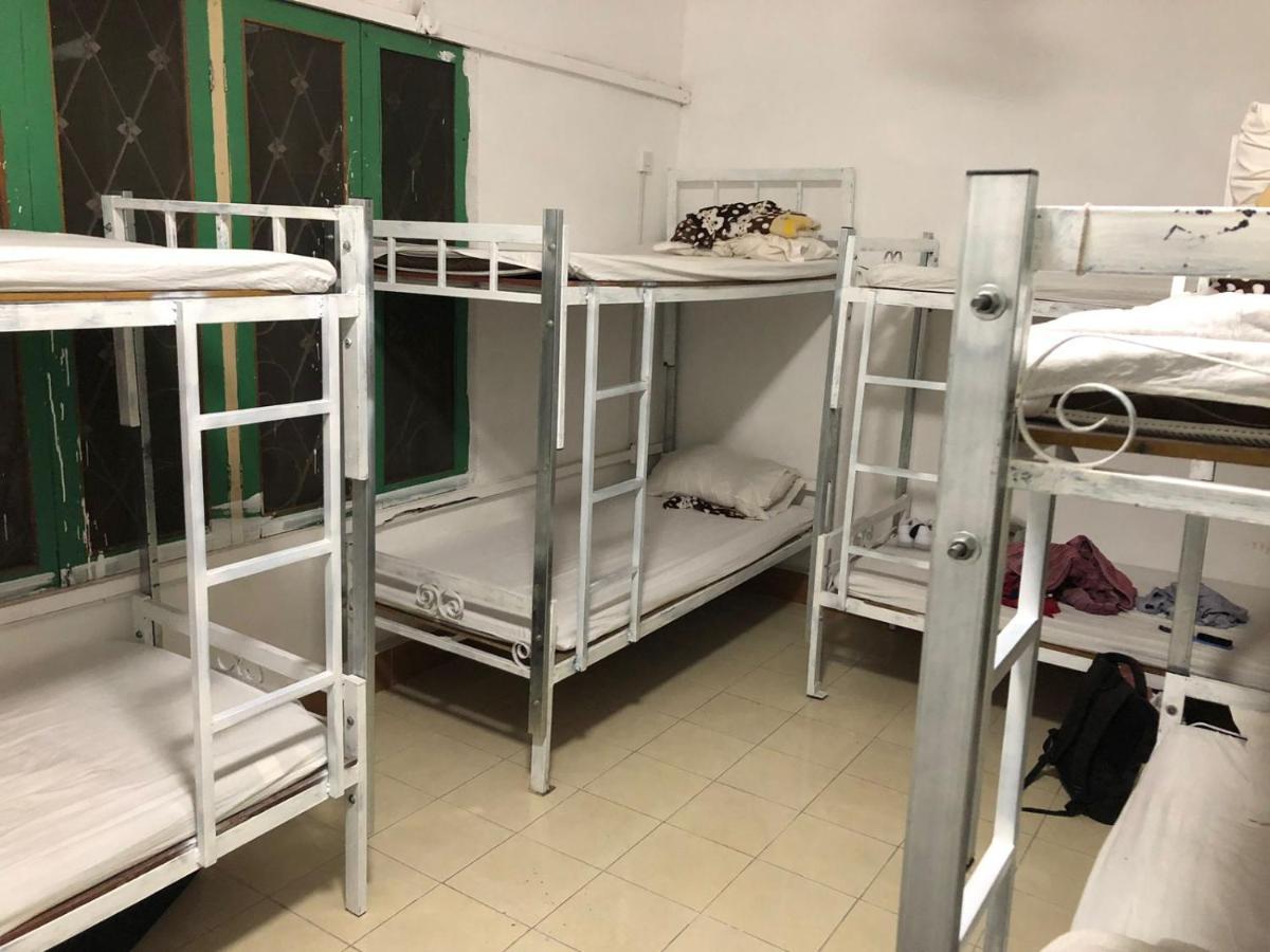 Vernice Backpacker Hostel Vientiane Extérieur photo